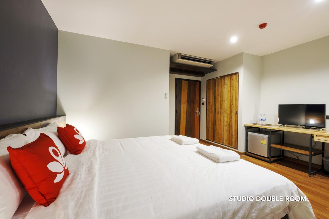 Zen Rooms Zleepmotion Bangkok Bagian luar foto