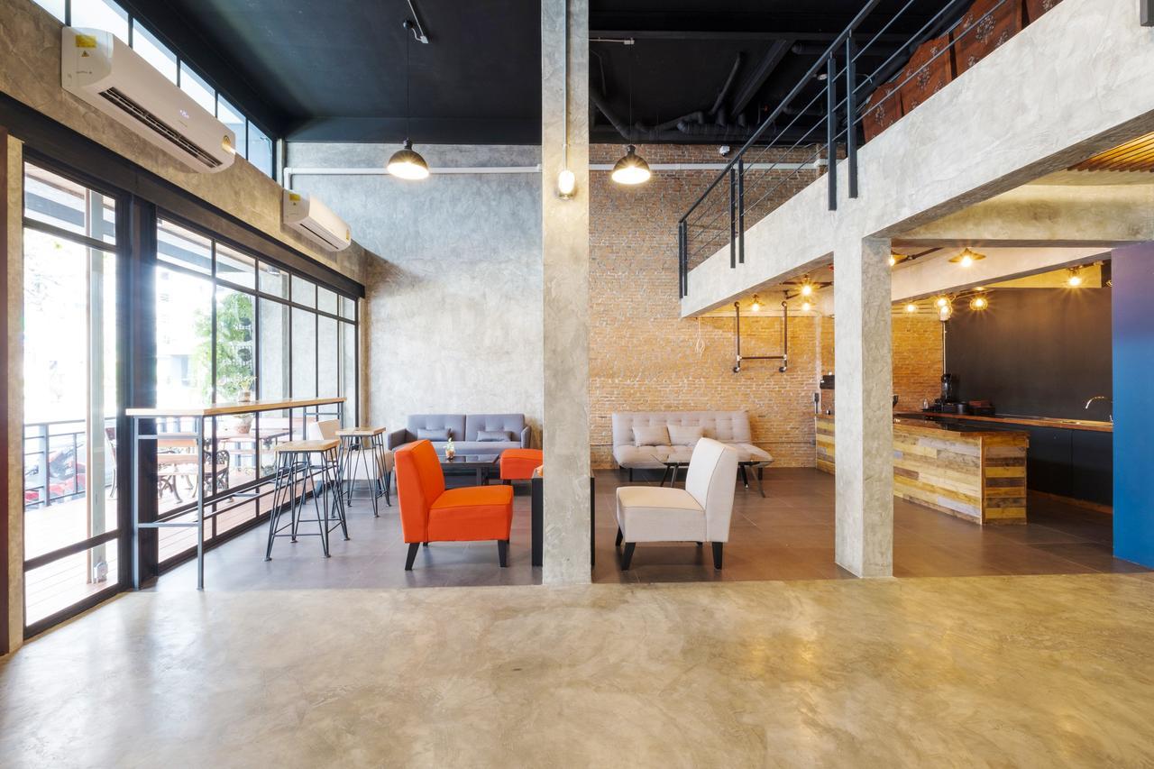 Zen Rooms Zleepmotion Bangkok Bagian luar foto