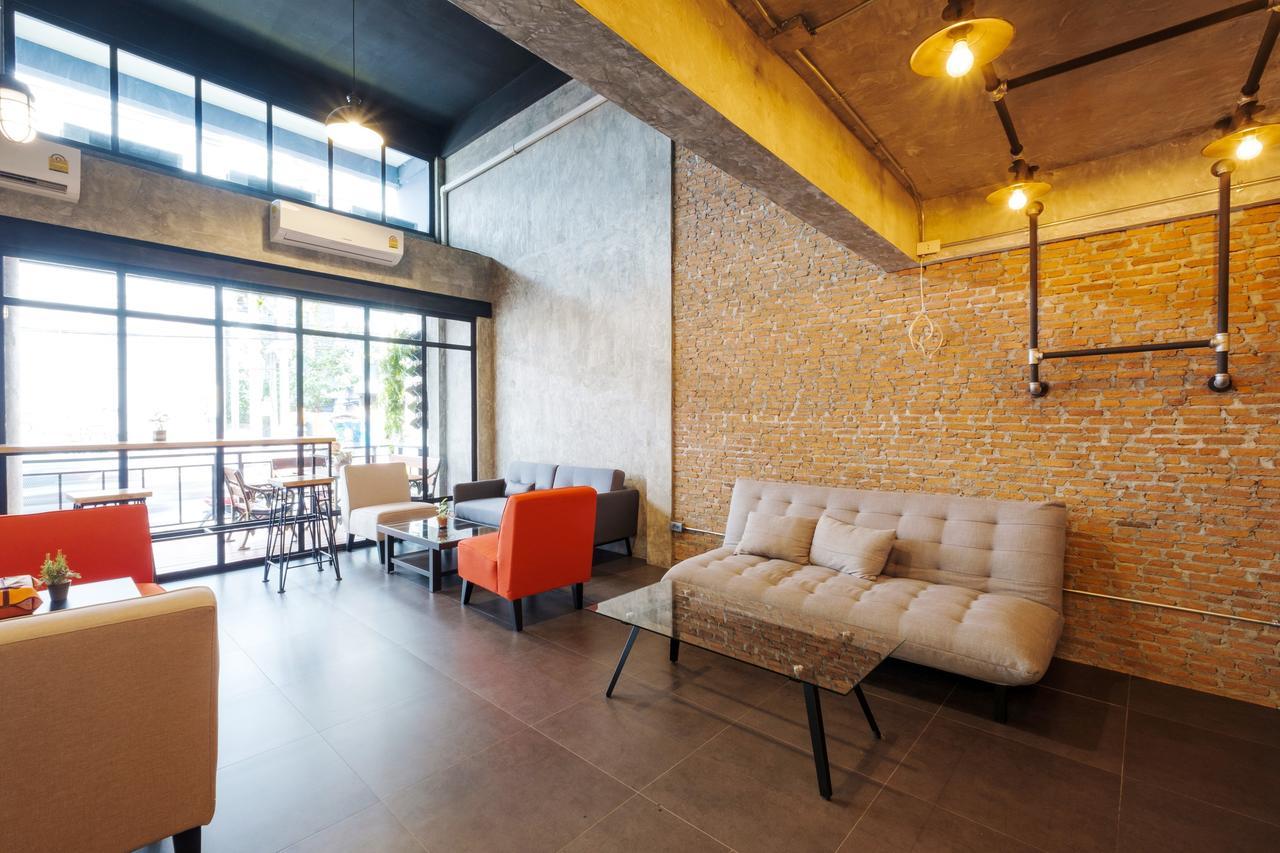 Zen Rooms Zleepmotion Bangkok Bagian luar foto