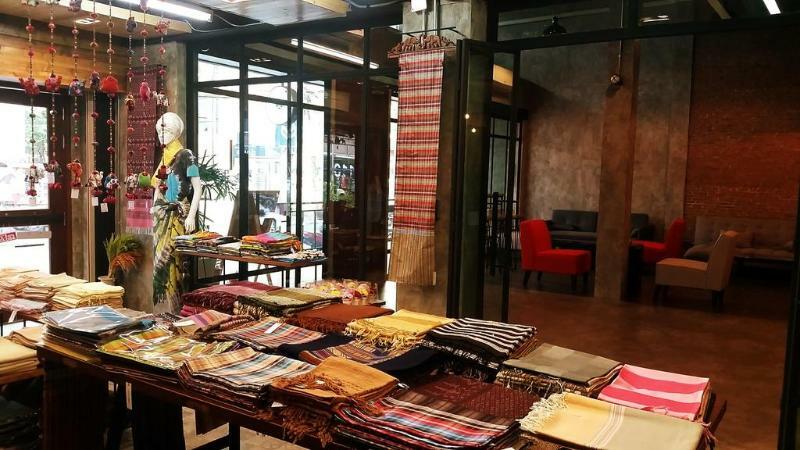 Zen Rooms Zleepmotion Bangkok Bagian luar foto