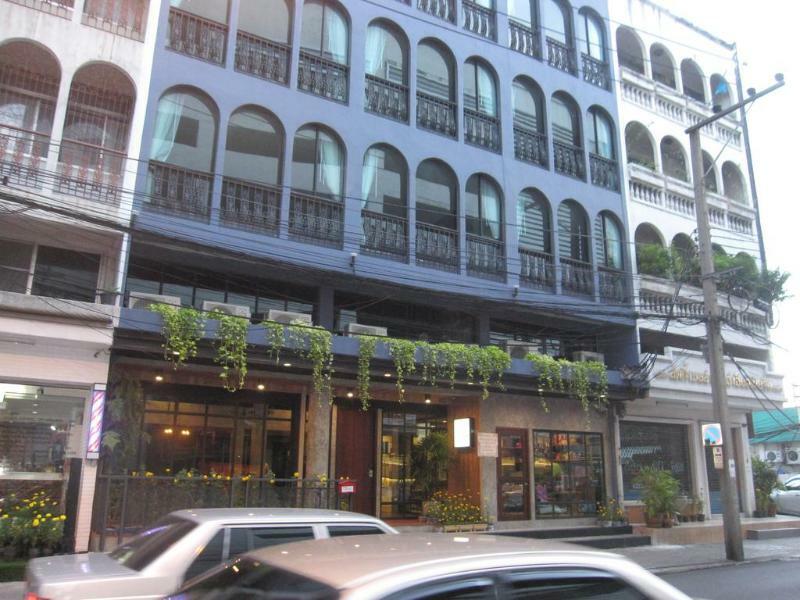 Zen Rooms Zleepmotion Bangkok Bagian luar foto
